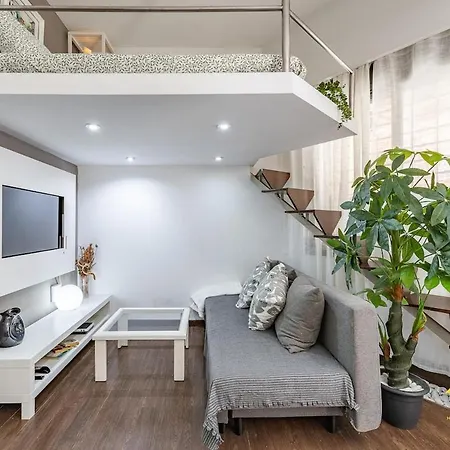 Apartment Elegante Loft Con Altillo Y Diseno Moderno, Centro