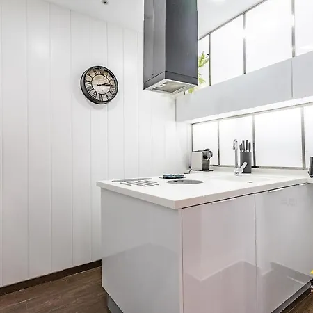 Apartment Elegante Loft Con Altillo Y Diseno Moderno, Centro Terrassa