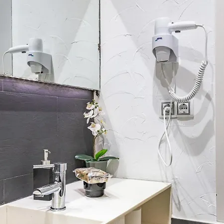 Elegante Loft Con Altillo Y Diseno Moderno, Centro * Terrassa