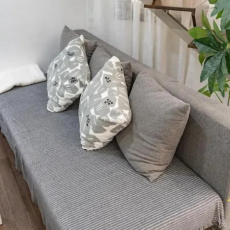 Elegante Loft Con Altillo Y Diseno Moderno, Centro Apartment Terrassa